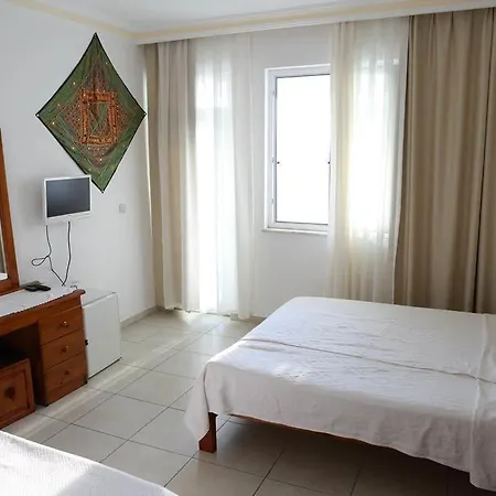 Hotel Simsek *